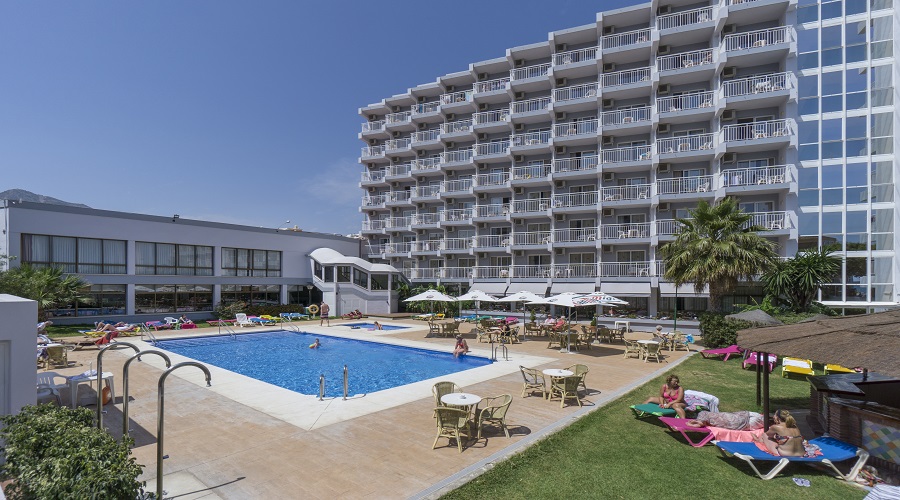 Hotel Balmoral exterior piscina