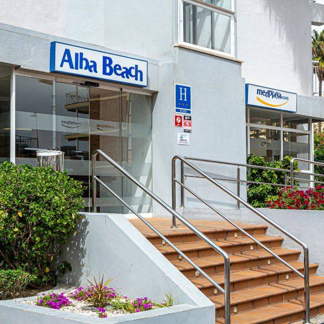 Hotel Alba Beach