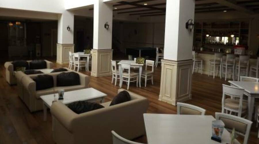 Lobby Bar Hotel Bella Vista Beach Club