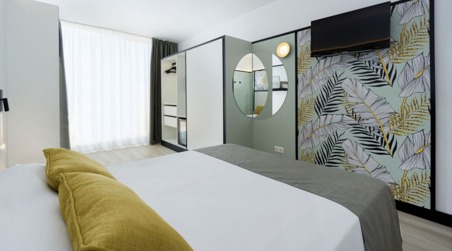 Habitación familiar Hotel Calypso