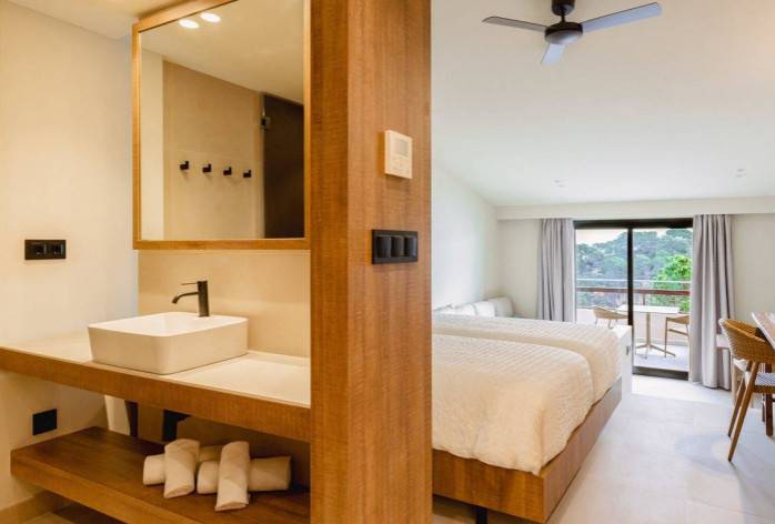 Open Suite sea view
