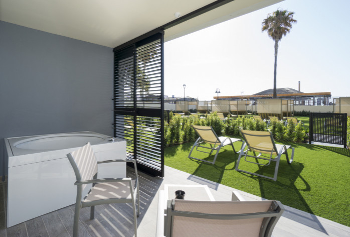 junior suite beach front